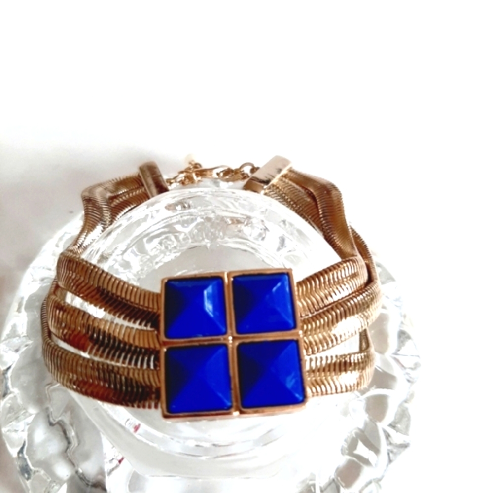 SAQ Blue Stone Bracelet